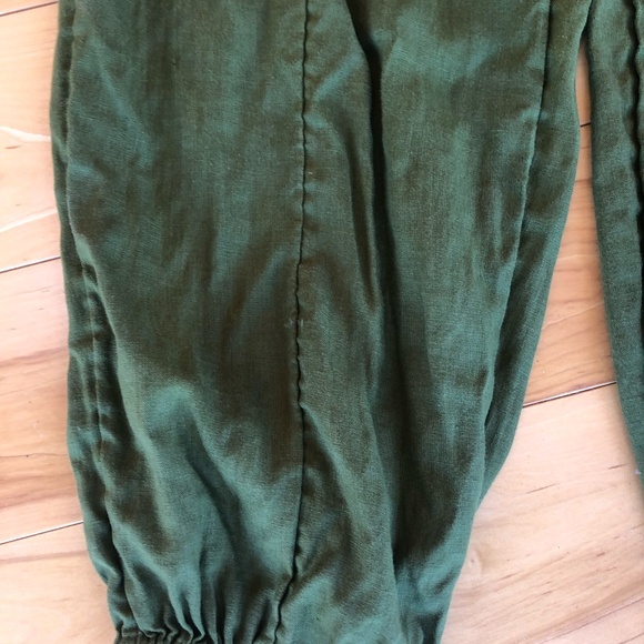 Emerald Linen Set - Picture 7 of 13